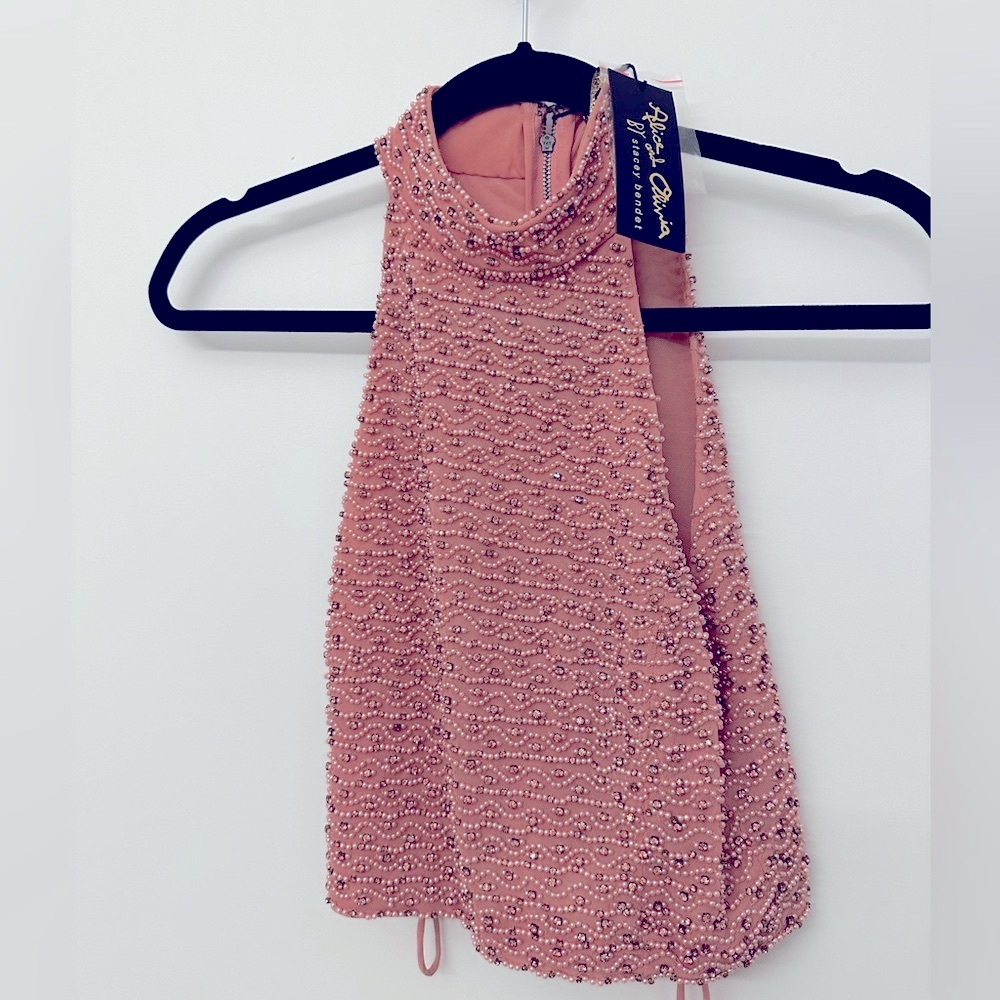 NEVER WORN Alice+Olivia sequined pink high neck top